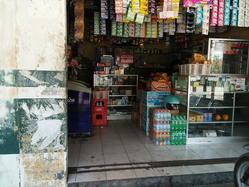 Besi dan Kaca Tunggal Jaya: Menopang Kehidupan Sehari-hari di Cilacap
